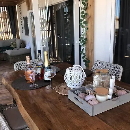 Hollers Homes Haus Oli * Drage